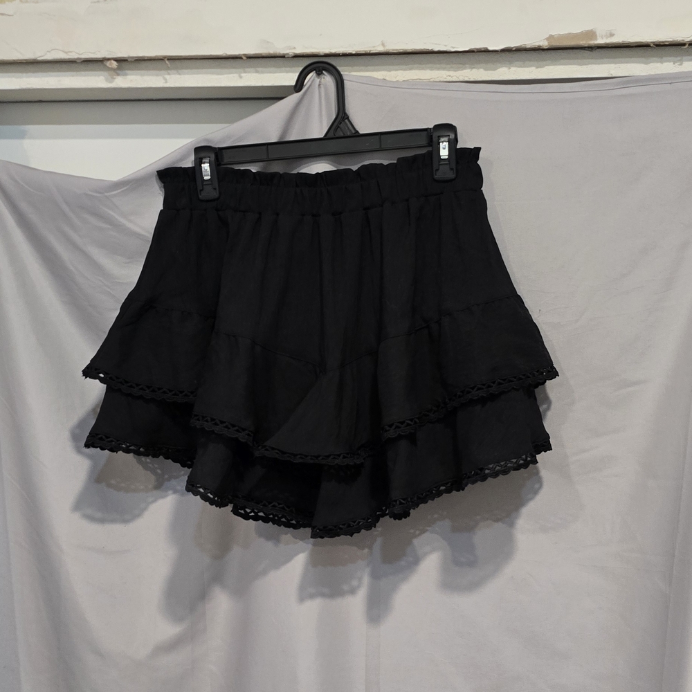 Amazon Women's Black Tiered Ruffle Skort